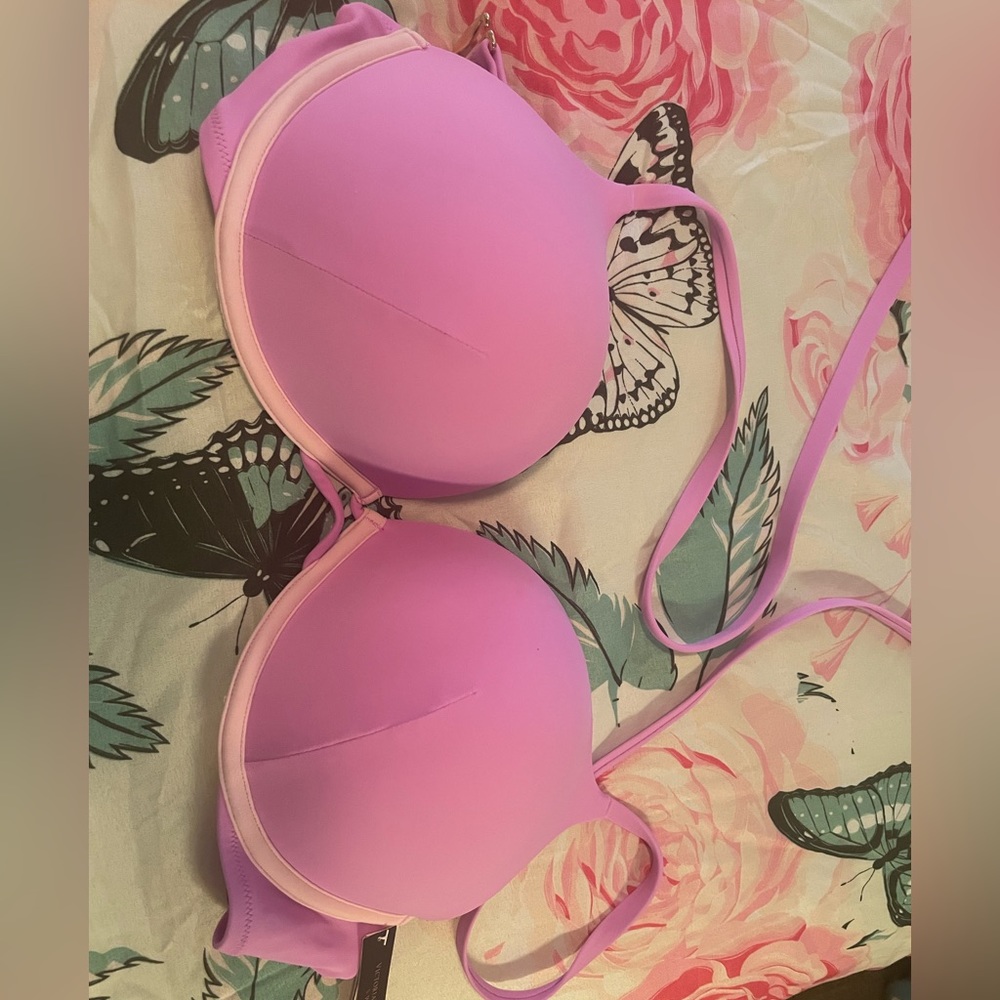 Bombshell bikini top